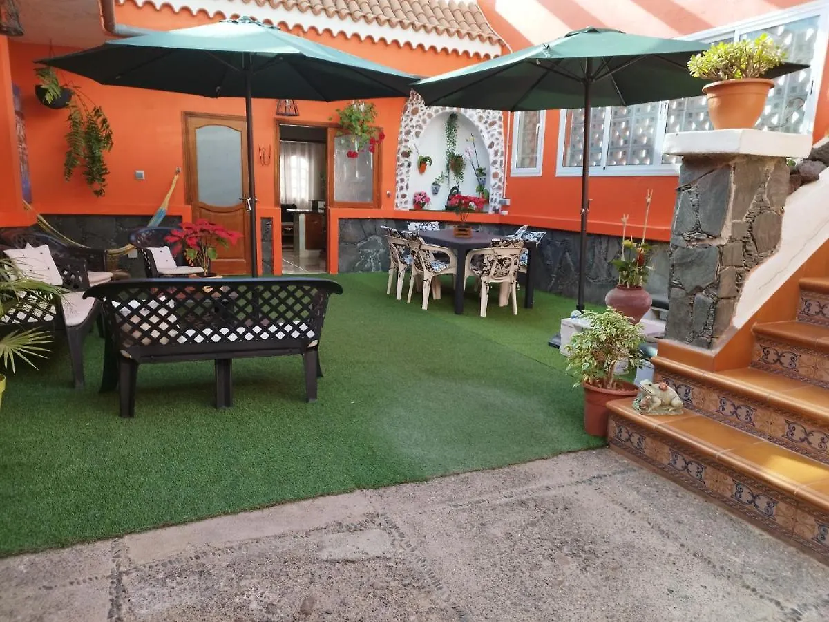 Villa Cantora Telde 0*,